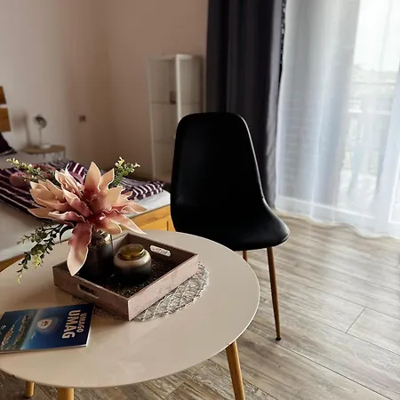 Apartment Summer Nest *