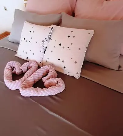 Summer Nest